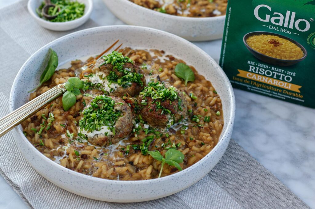 Steinpilz-Risotto mit Ricotta-Kräuter-Polpette